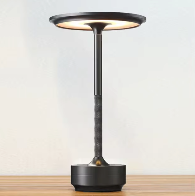 LumiDesign - Wireless Table Lamp